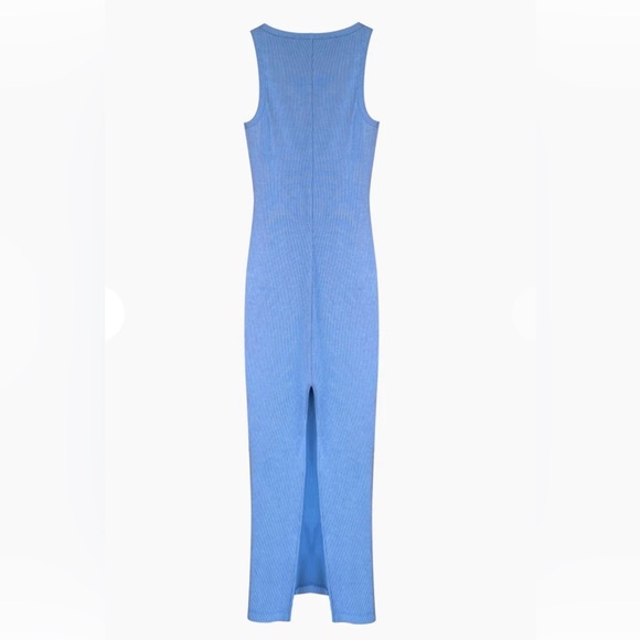 Cellar Door GIGIl's SoHo Blue Ribbed Midi Dress
NWT size Small - Picture 4 of 9